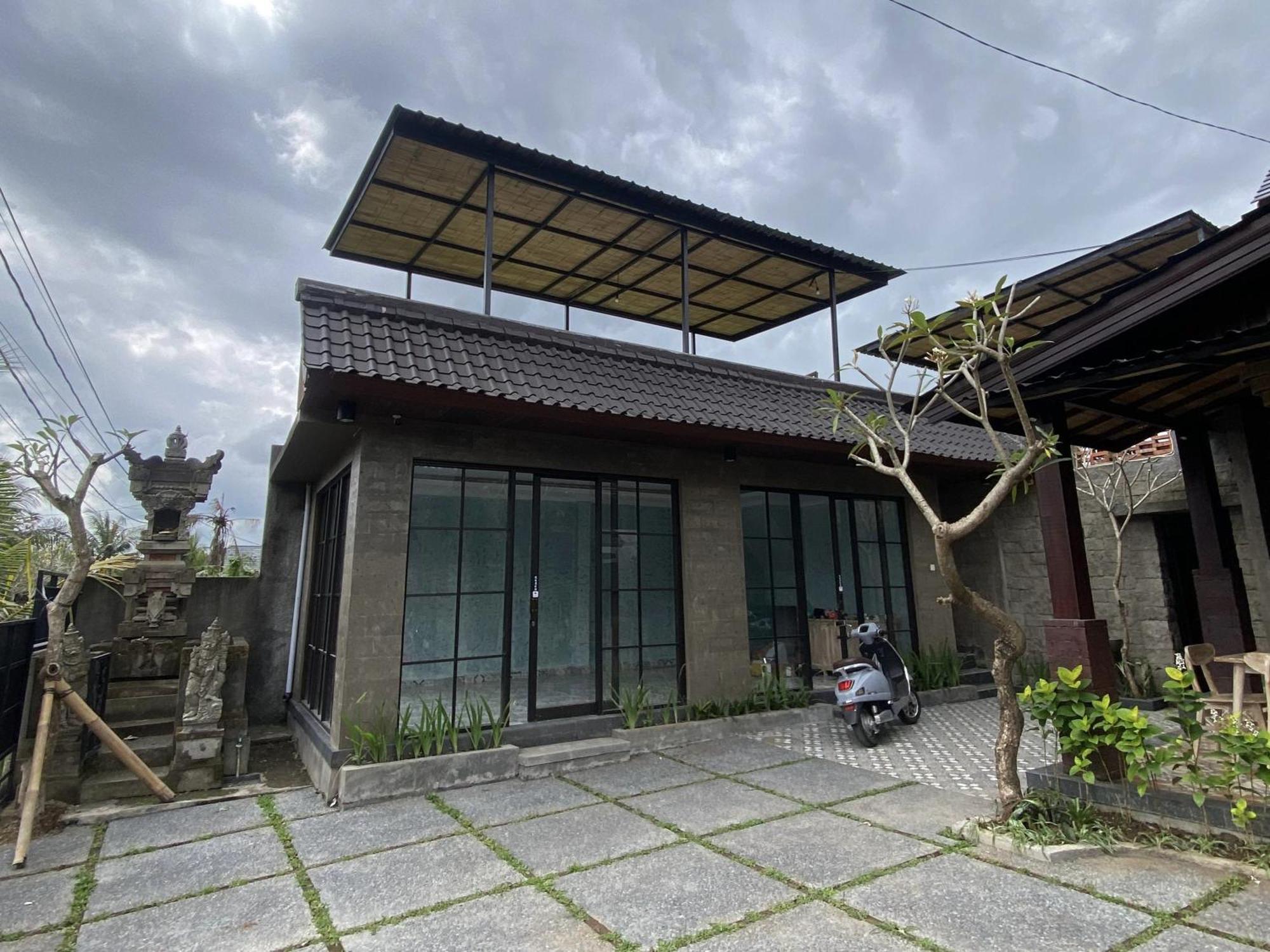 Hotel Nivaluma Ubud Zewnętrze zdjęcie